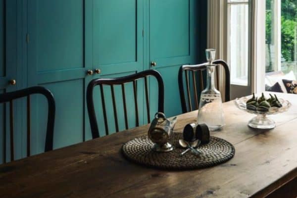 I know, not technically MCM but I love the colour of those cupboards ? deVOL kitchens